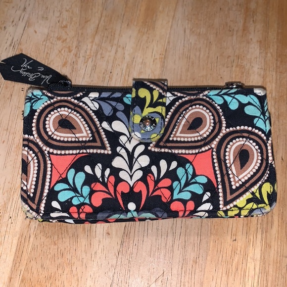 Vera Bradley wallet - Picture 2 of 5